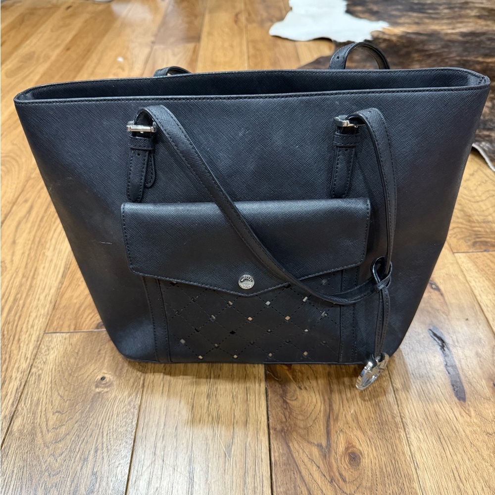 Michael Kors Elegant Black Tote